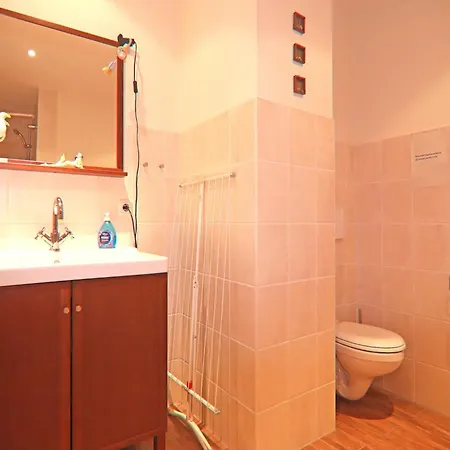 Grosszuegig Wohnen In Apartment *