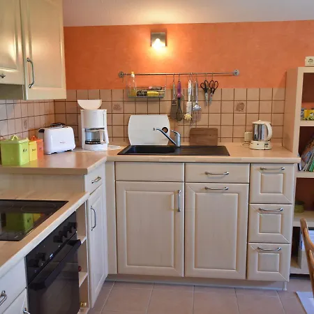 Spacious In Apartment *